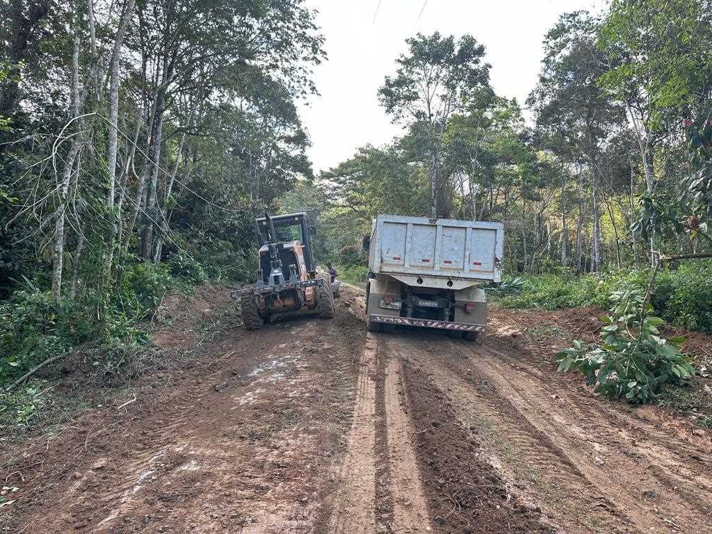 Camacã: Prefeitura faz manutenção na antiga estrada que liga a São João do Panelinha